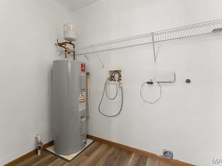134 Clinton Hill Dr — Photo 11