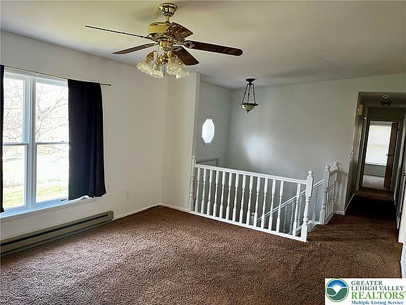 4th image of 4733 Hillside Rd