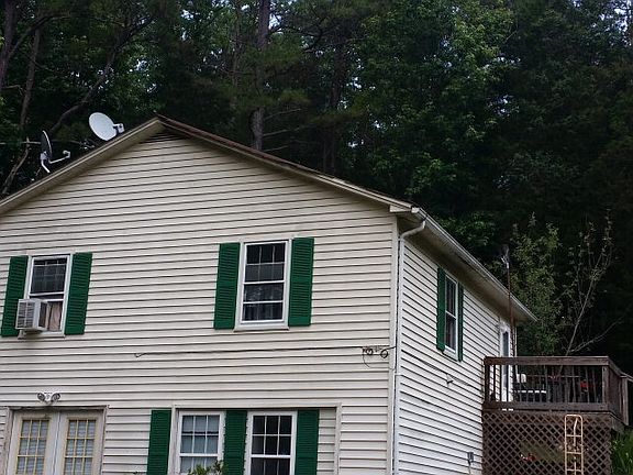 2nd image of 105 Cedar Trl