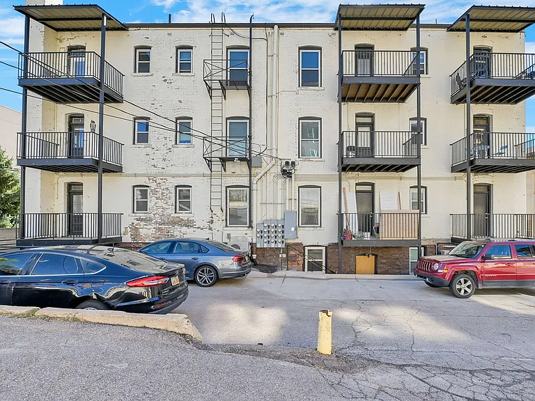 333 E 100 S — Photo 12