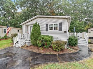 12 Baywood St, Rockland, MA 02370