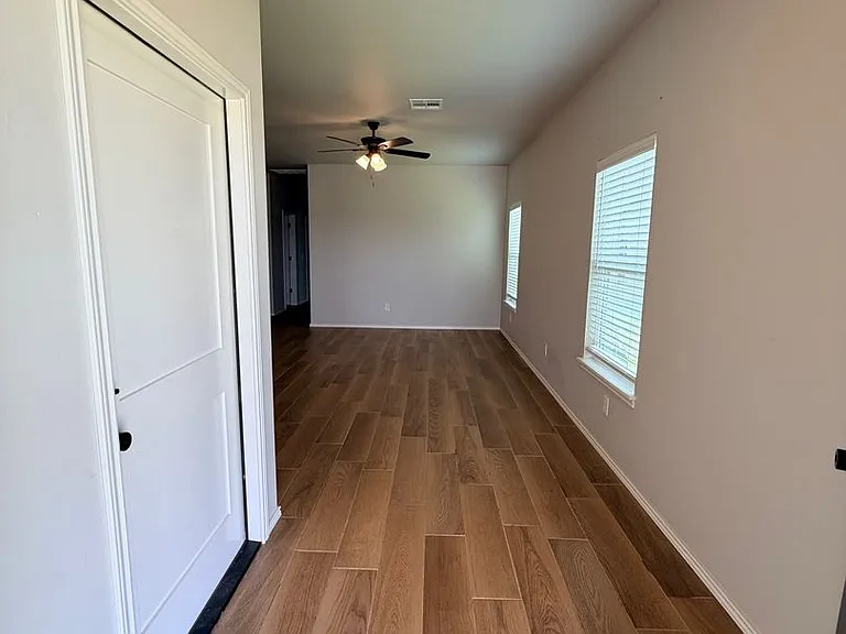 13516 & 13520 Calli Ct — Photo 3