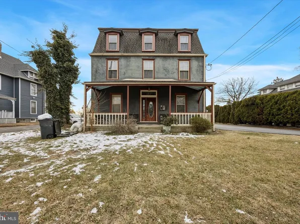 30 W Chester Pike, Ridley Park, PA 19078