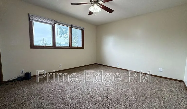 2532 T St #6 — Photo 17