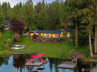 2045 E Beaver Lake Dr SE, Sammamish, WA