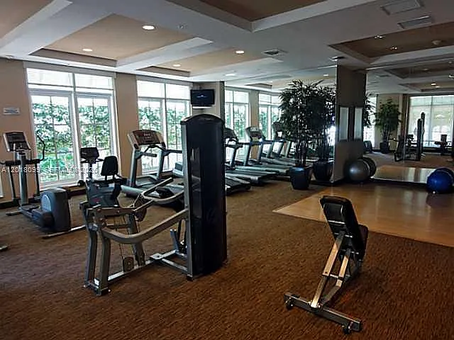 350 N Federal Hwy #702S — Photo 16
