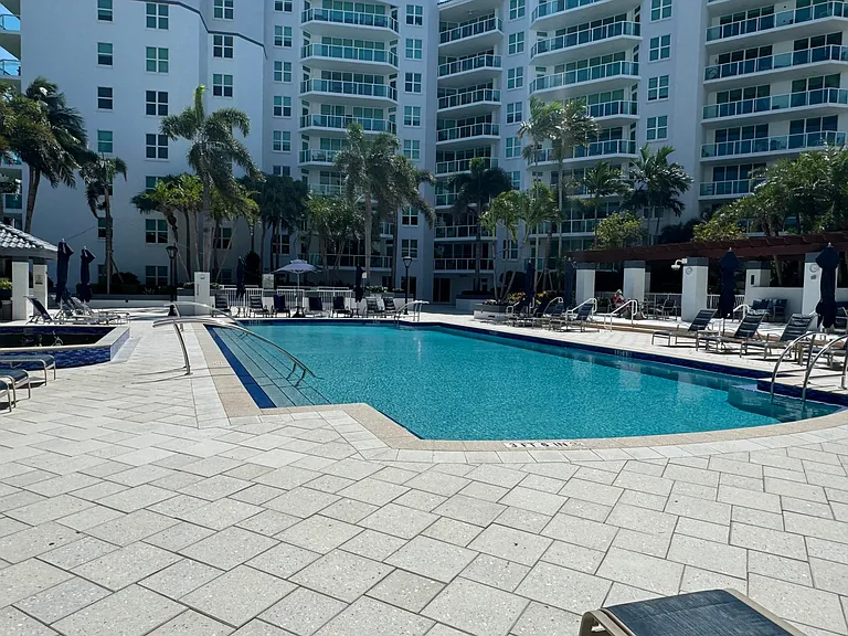 550 SE Mizner Blvd #B501 — Photo 36