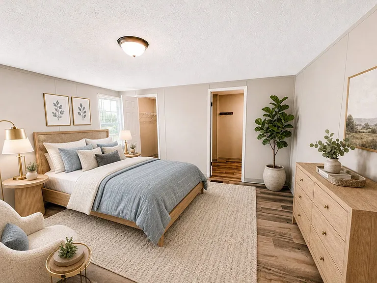 Silverstone Manufactured Home Community — Photo 20