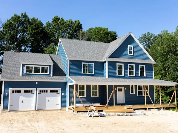 8 Endicott Lane, Hampstead, NH 03841