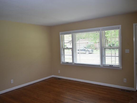 2nd image of 346 Jack Coleman Dr NW