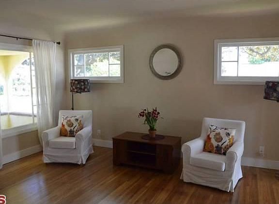 4th image of 1004 Amapola Ave