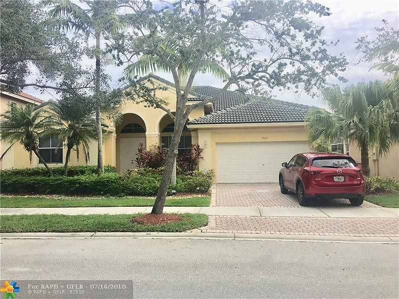 1st image of 1762 Ibis Ln
