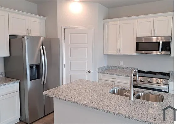 7134 Magnolia Crk #101 — Photo 2