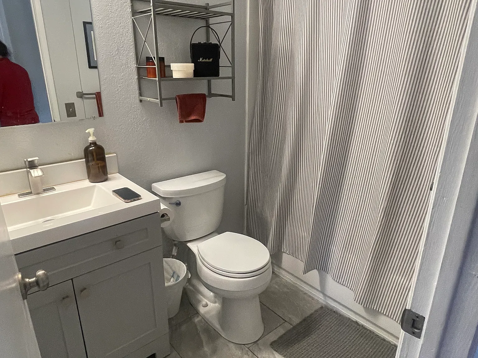 4 bed, 1360 sqft, $1,300 — Photo 4
