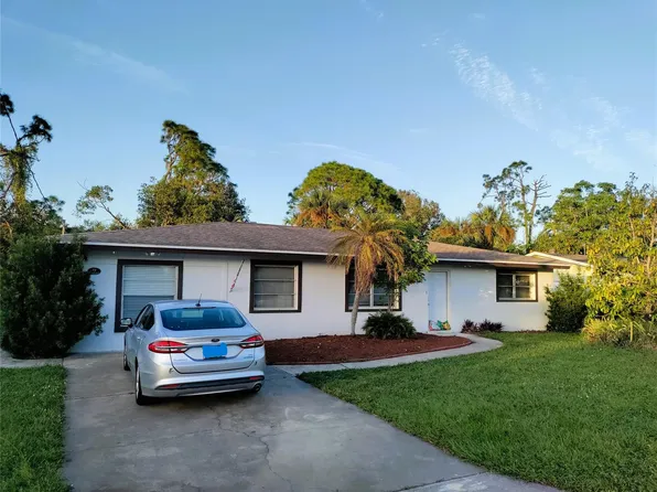 77 Cardinal Drive, North Fort Myers, FL 33917