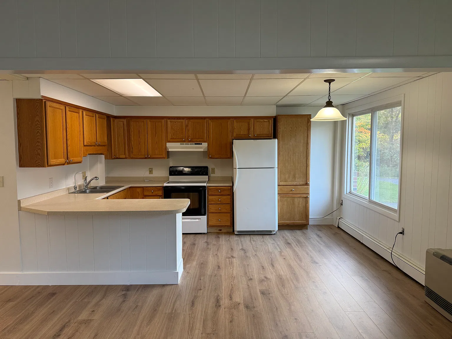 2 bed, 1170 sqft, $1,800 — Photo 1