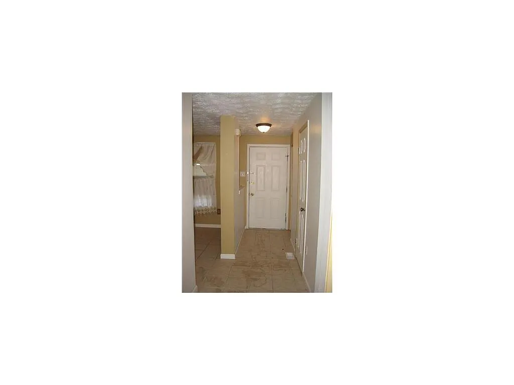 11 Dayna Ct photo 1