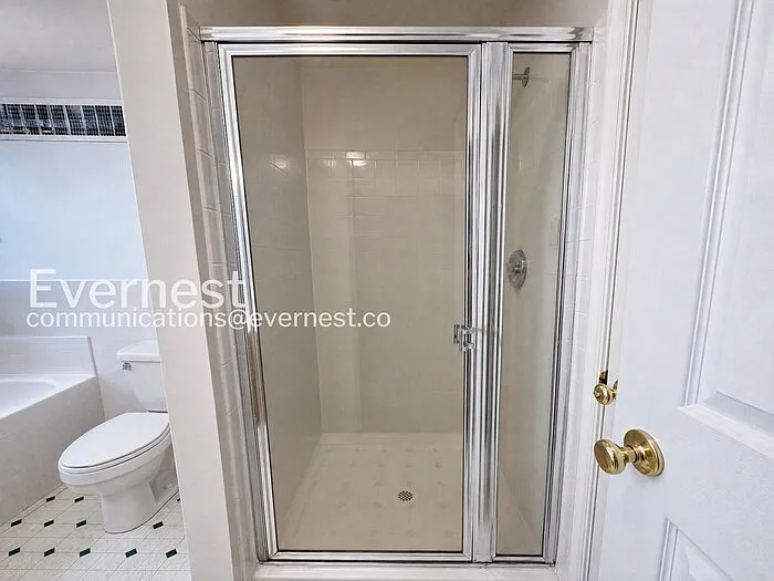 6504 Tapwood Ct — Photo 12