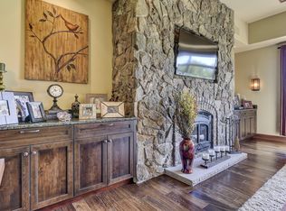 1986 Rathert Rd, Cottage Grove, WI 53527