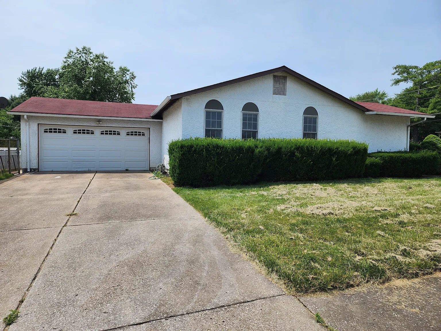 4 bed, 1730 sqft, $2,575 — Photo 4
