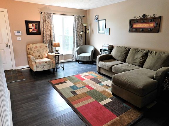 3rd image of 866 Philadelphia Dr #23D
