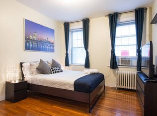 56 Queensberry St APT 3, Boston, MA 02215