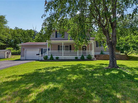 5th image of 1032 Forest Dr