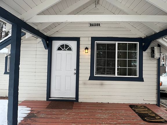 2nd image of 3681 Tamarack Ave #1
