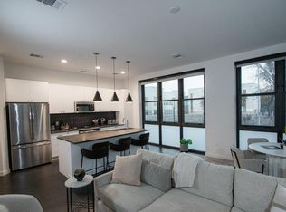 800 Embassy Dr APT 201, Austin, TX 78702