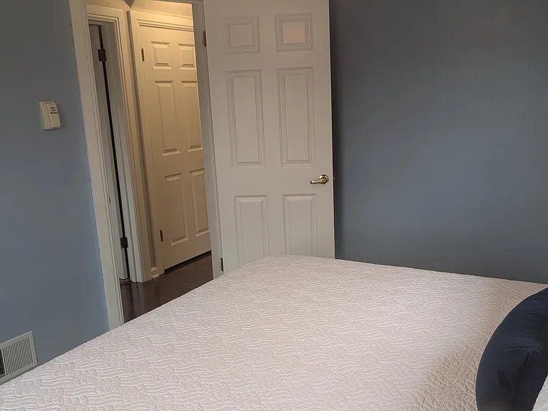 Bedroom #1