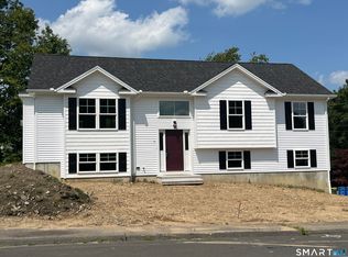 Lot 1 Oakcrest Circle, Waterbury, CT 06708