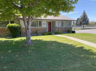 2415C W Grand Ronde Pl #C, Kennewick, WA 99336