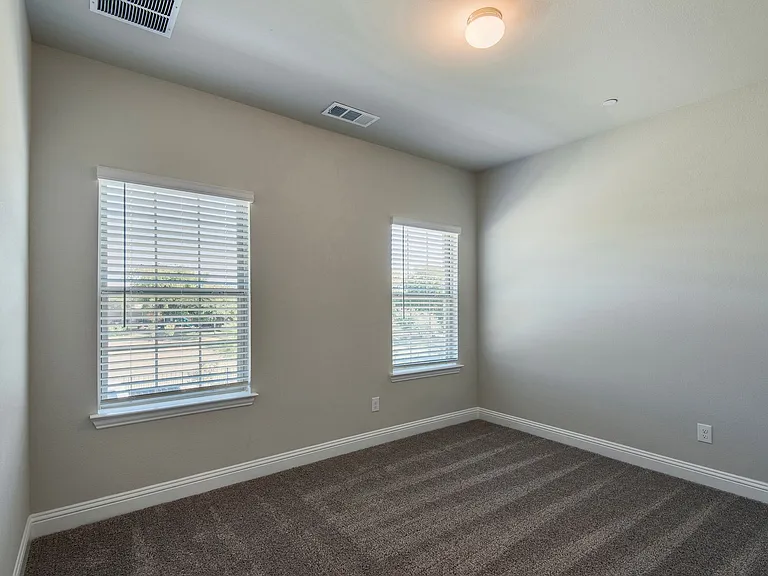 6298 Blythe Dr — Photo 21