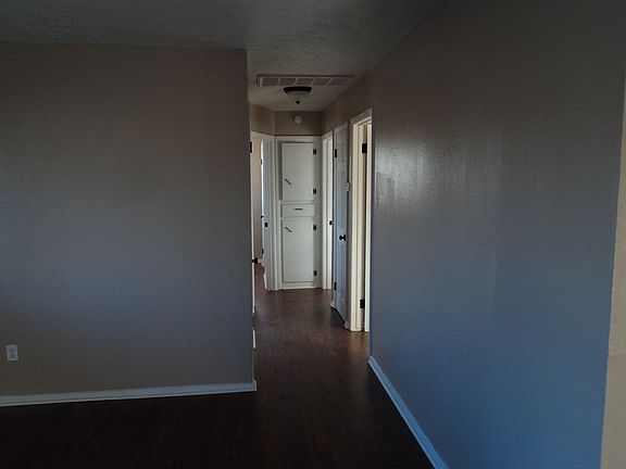 2nd image of 418 NW 53rd St