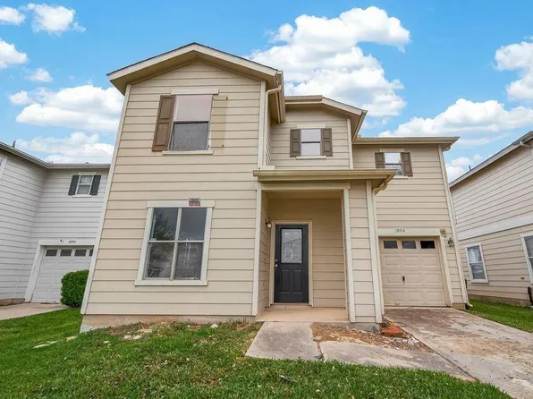 18914 Remington Mill Dr, Houston, TX 77073