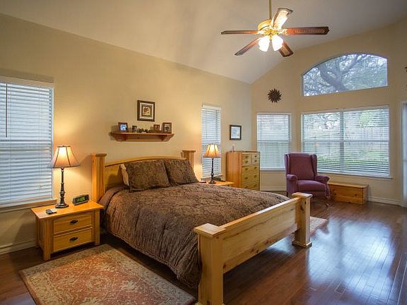 5th image of 16227 Robinwood Ln