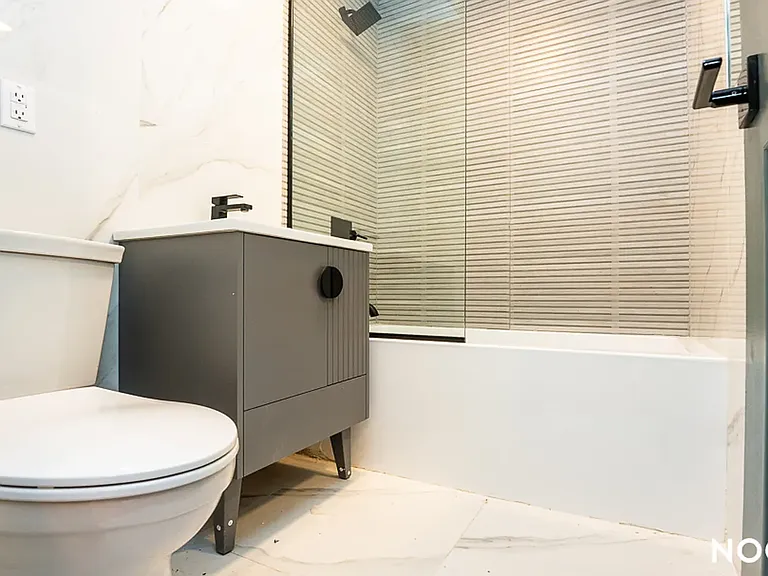 52 Monitor St #2B — Photo 13
