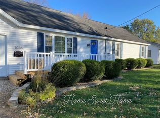 1026 Warren St, Henry, IL 61537