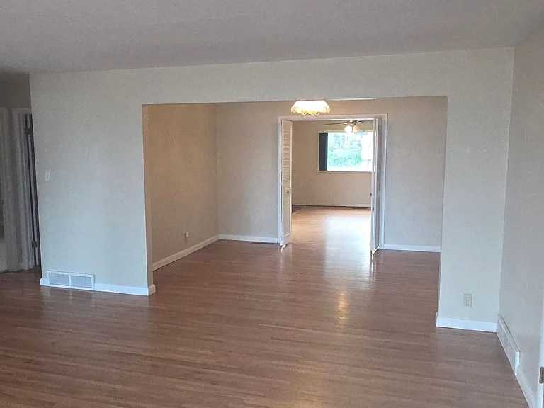 822 Orion Dr — Photo 13
