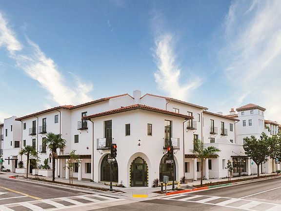 5th image of 112 E Ortega St #307