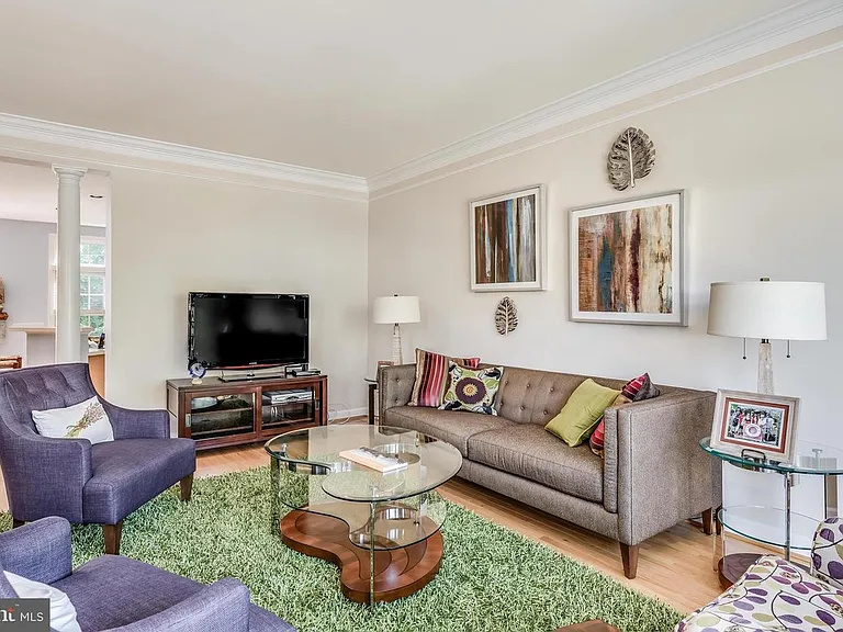 6298 Levi Ct — Photo 4