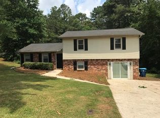 526 Fort St, Winder, GA 30680
