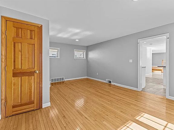 2nd image of 366 North Ave #1