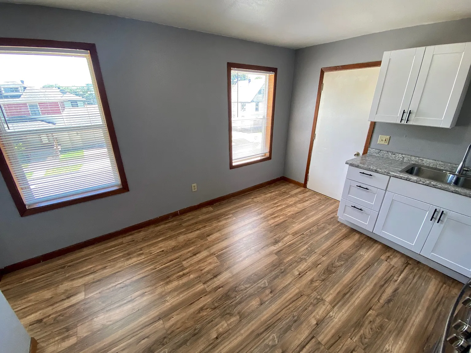 4 bed, $1,500 — Photo 3