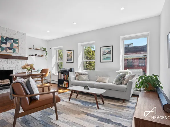 498 Henry Street image 1 of 7