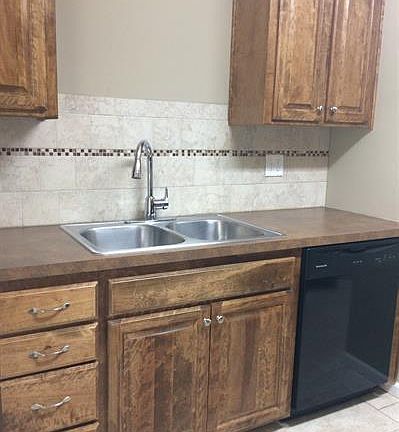 3rd image of 610 W Market St #1