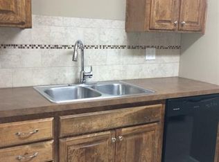 610 W Market St #B, Warrensburg, MO 64093