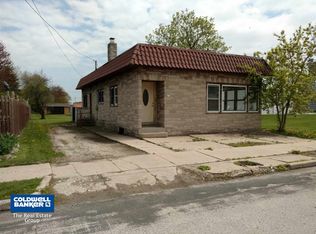 114 N 3rd St, Reedsville, WI 54230