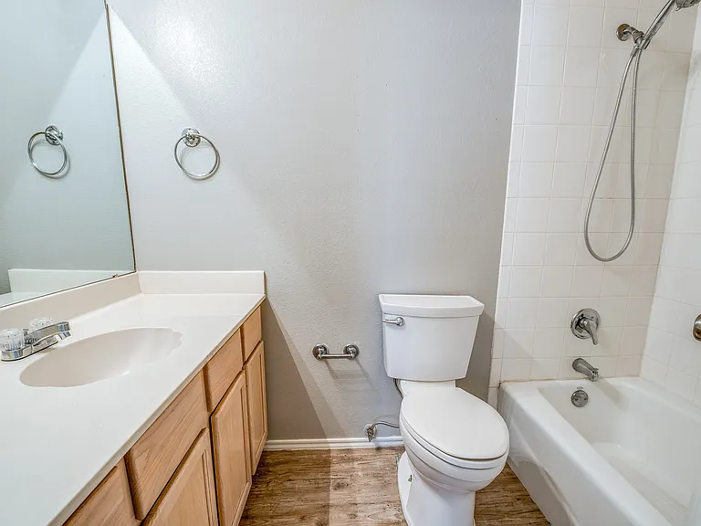 5302 Kenosha Ave — Photo 43