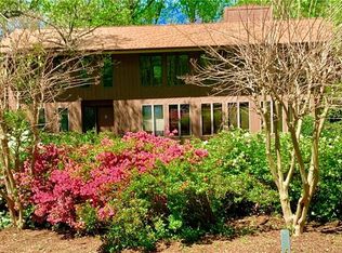 144 38th Ave NW, Hickory, NC 28601